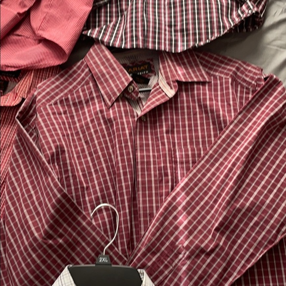 Button ups - Picture 4 of 7